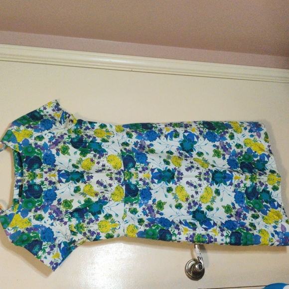 Talbots Dresses & Skirts - Talbots Petite Spring Fitted Square Neckline Dress Size 8P